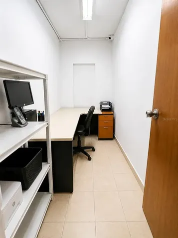 921 Bo Collores Las Piedras PR 00771