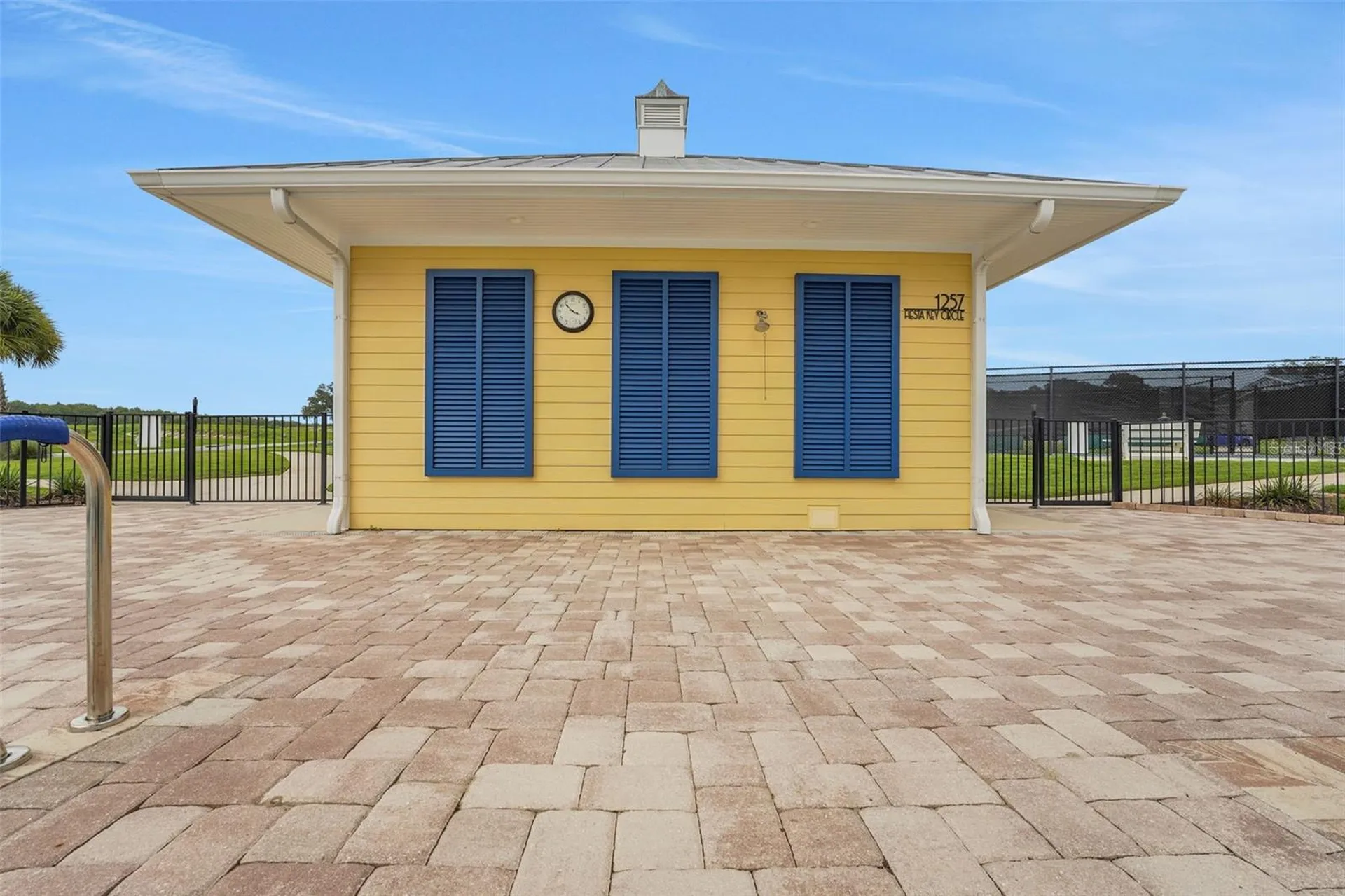 1001 Fiesta Key Circle Lady Lake FL 32159