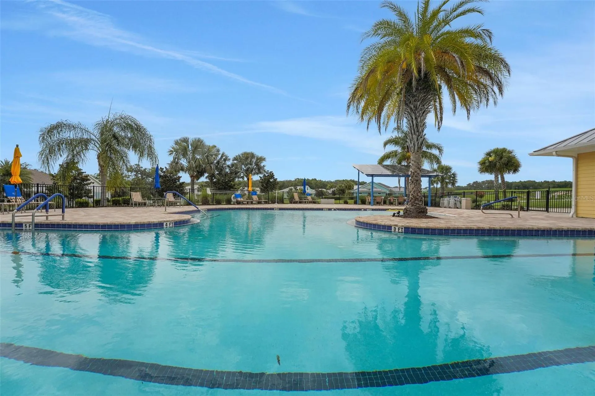 1001 Fiesta Key Circle Lady Lake FL 32159