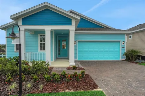1001 Fiesta Key Circle Lady Lake FL 32159