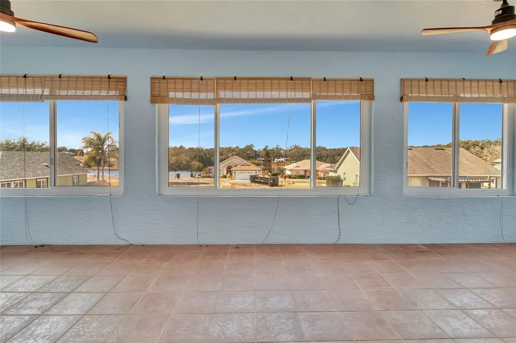 106 Fairway Circle Umatilla FL 32784