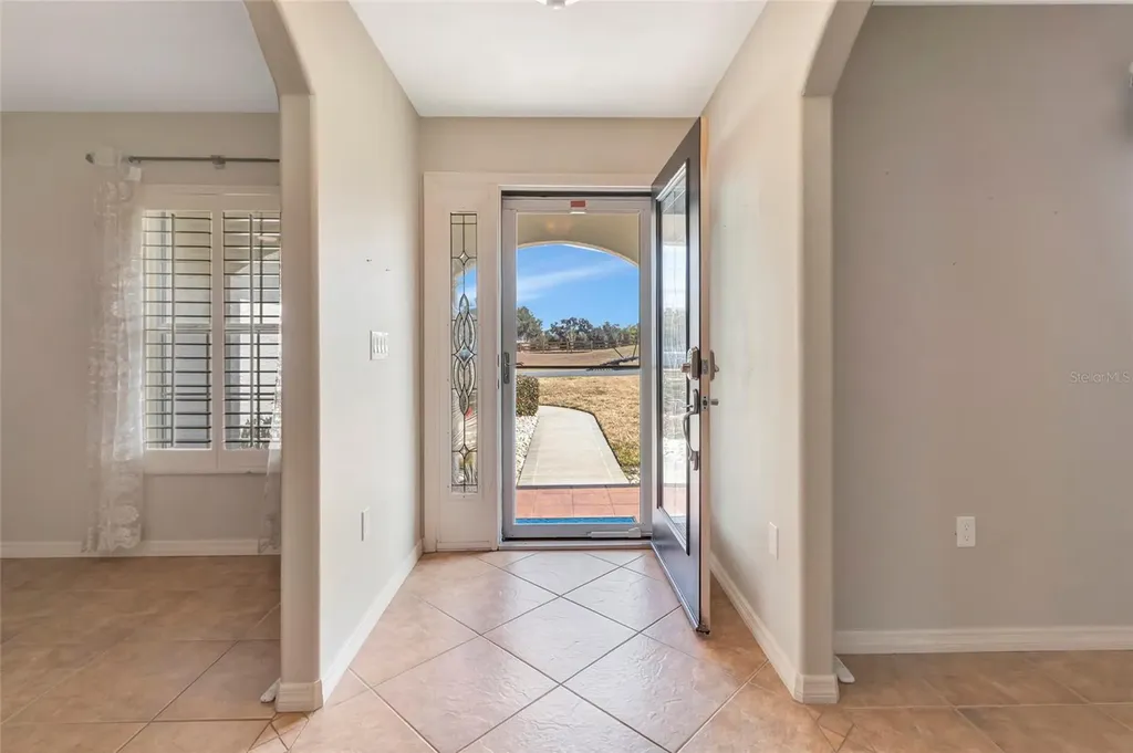 106 Fairway Circle Umatilla FL 32784