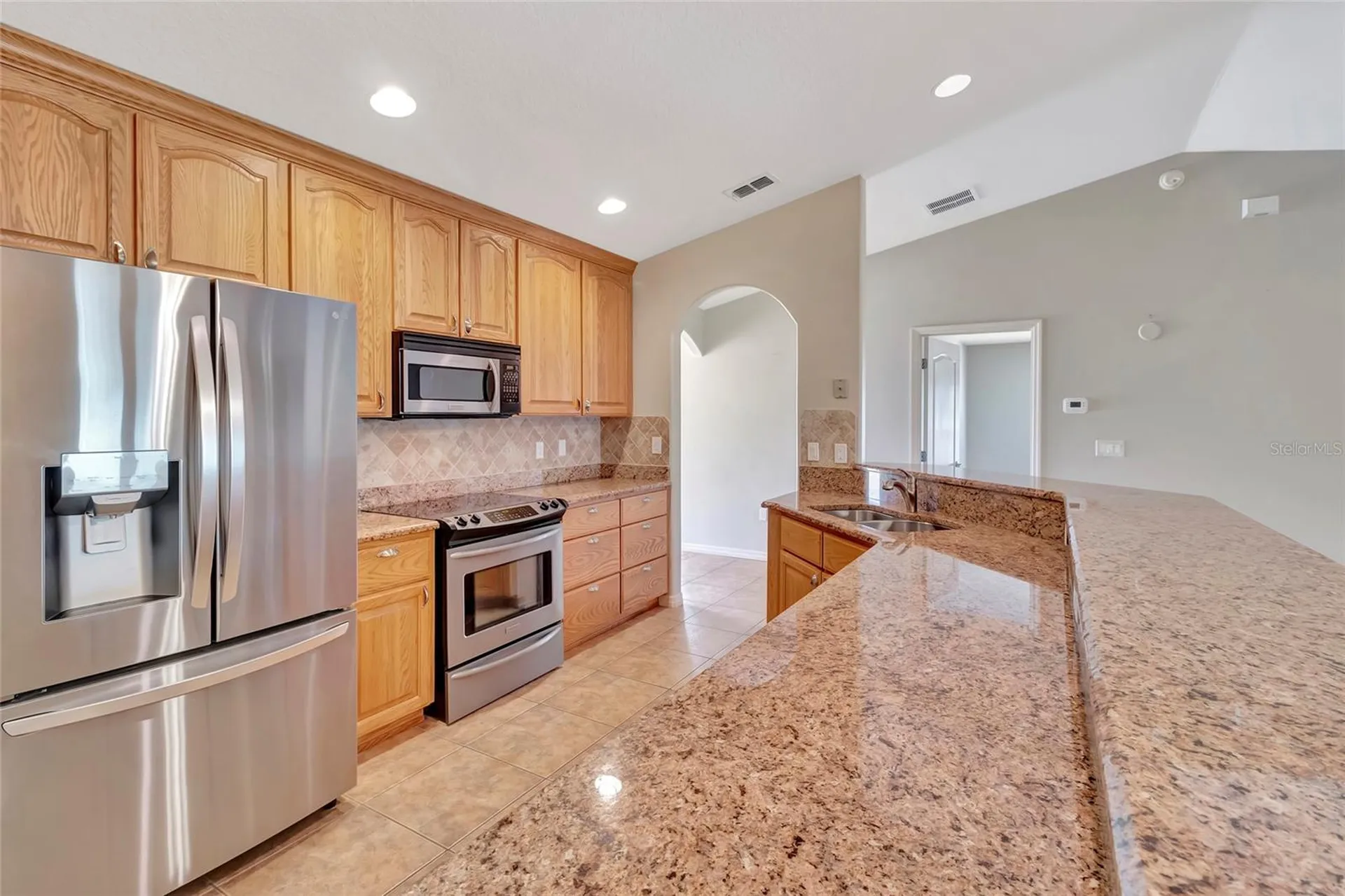 106 Fairway Circle Umatilla FL 32784
