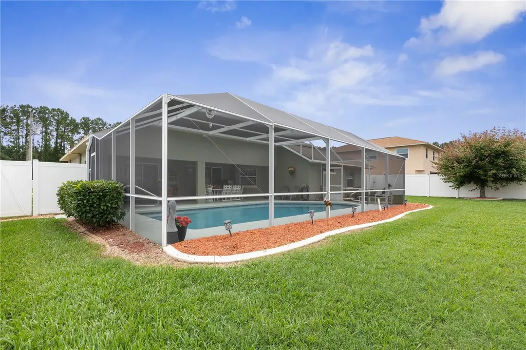4 Washington Place Palm Coast FL 32164