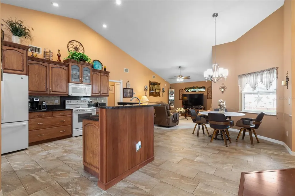 4 Washington Place Palm Coast FL 32164