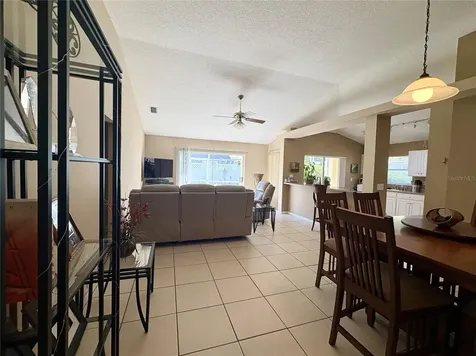 17744 Esprit Drive Tampa FL 33647