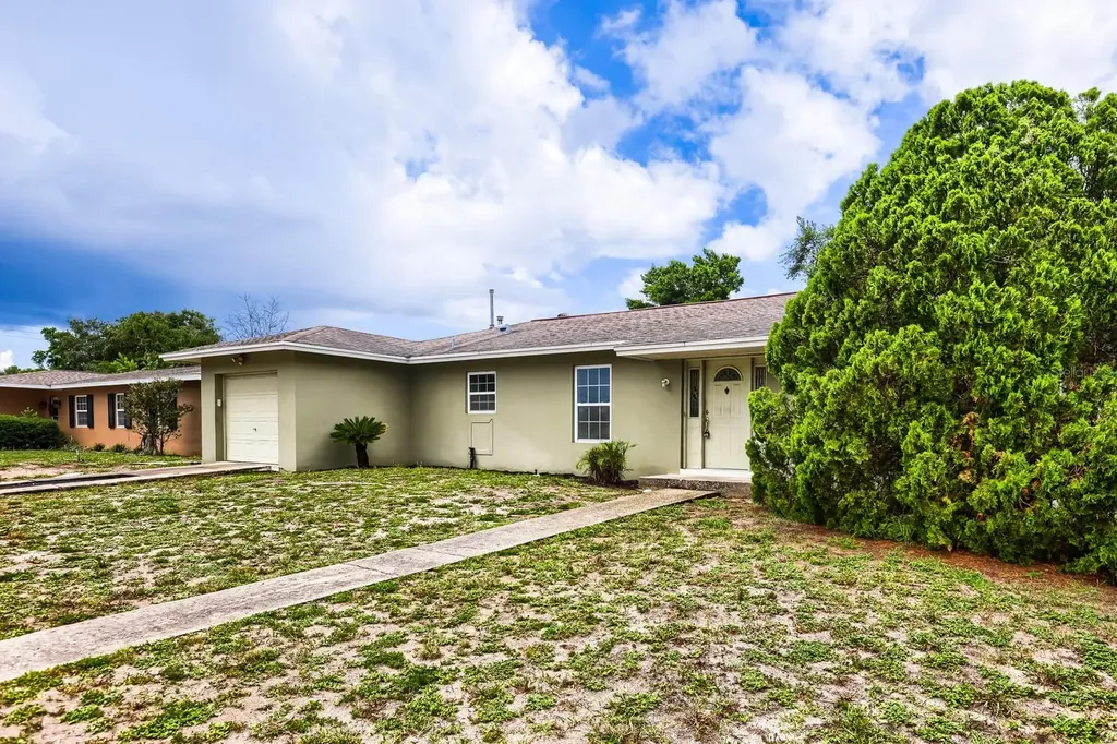 1252 Garret Avenue Spring Hill FL 34606