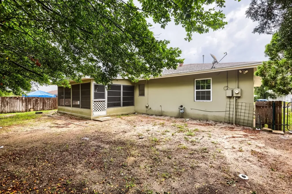 1252 Garret Avenue Spring Hill FL 34606