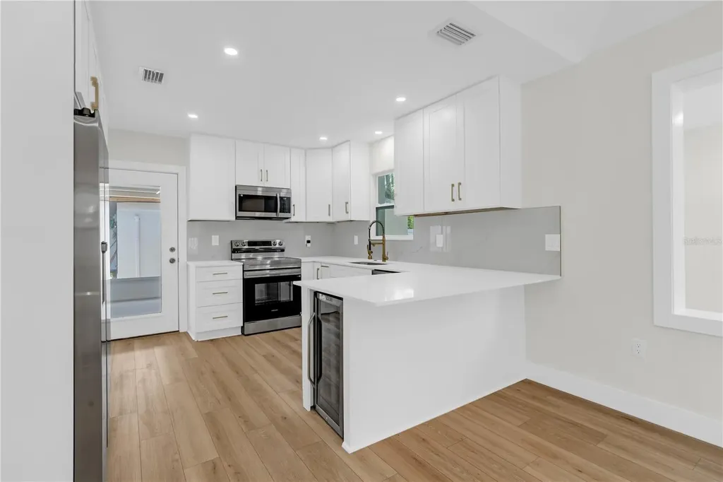 3440 17th Street N St Petersburg FL 33713