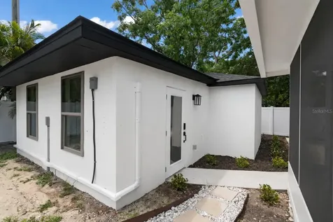 3440 17th Street N St Petersburg FL 33713
