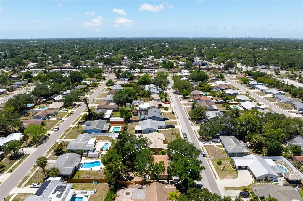 5446 Foxwood Drive Sarasota FL 34232