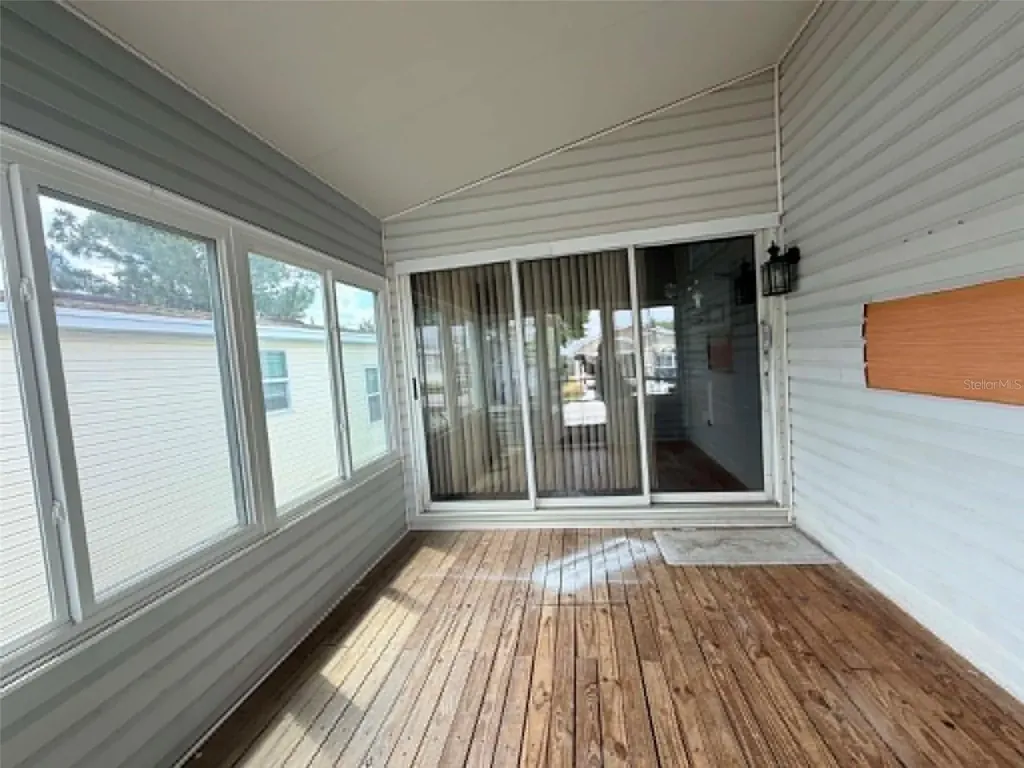 50989 Highway 27 Davenport FL 33897