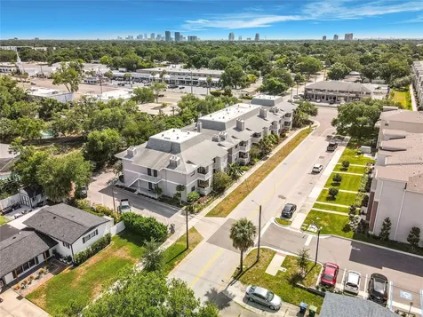 4405 W Fair Oaks Avenue Tampa FL 33611