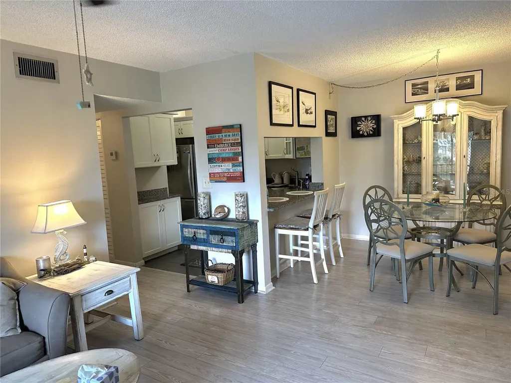 1871 Pine Ridge Way W Palm Harbor FL 34684