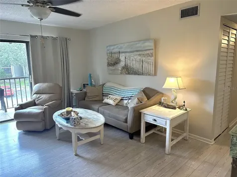1871 Pine Ridge Way W Palm Harbor FL 34684