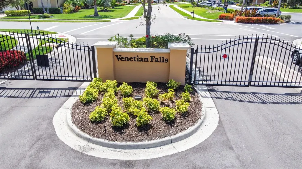 20504 Pezzana Drive Venice FL 34292