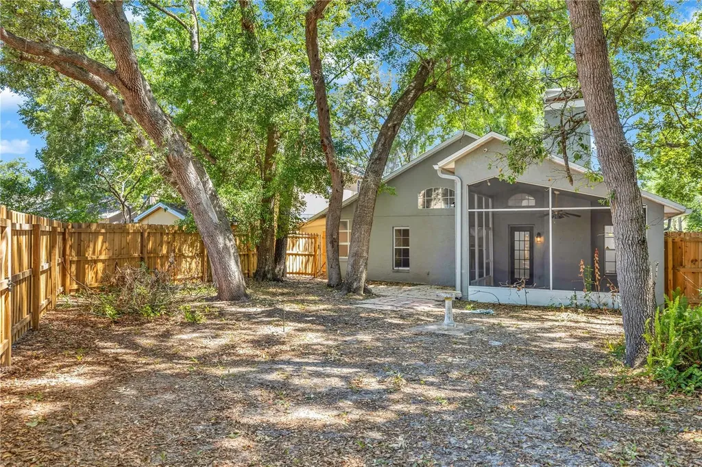 976 Royal Oaks Drive Apopka FL 32703