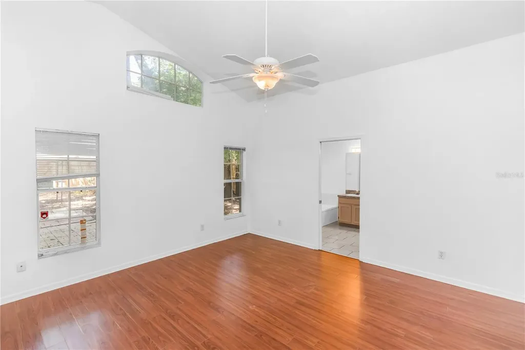 976 Royal Oaks Drive Apopka FL 32703