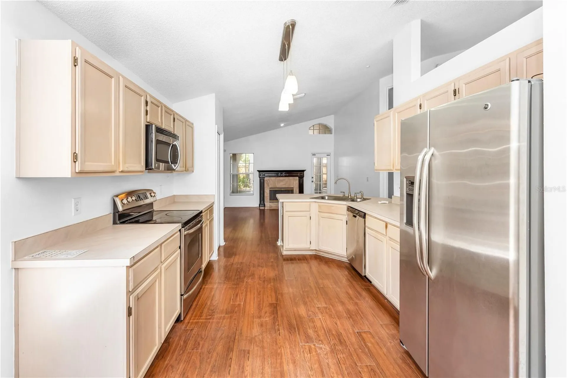 976 Royal Oaks Drive Apopka FL 32703