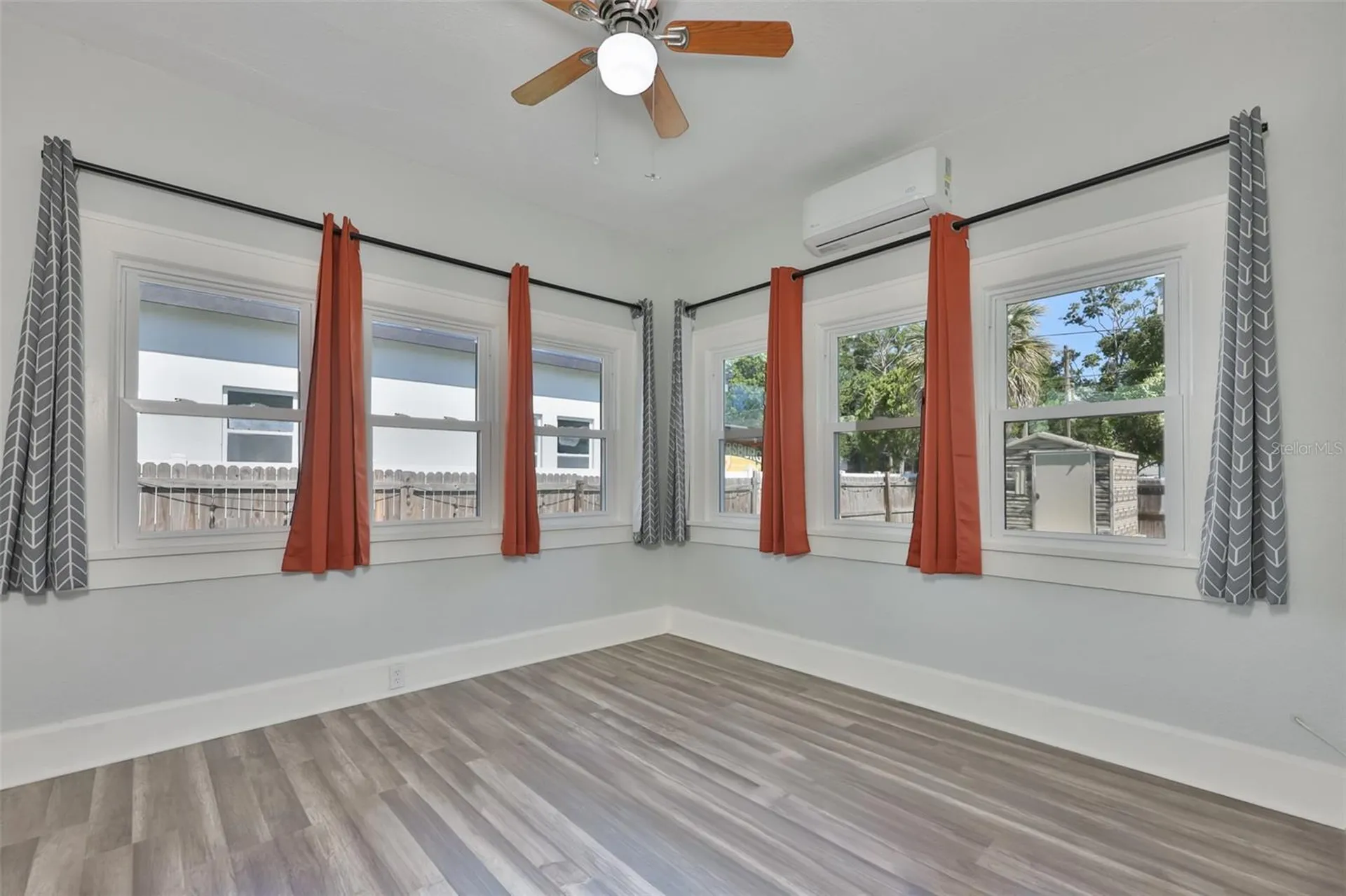 5211 4th Avenue S St Petersburg FL 33707
