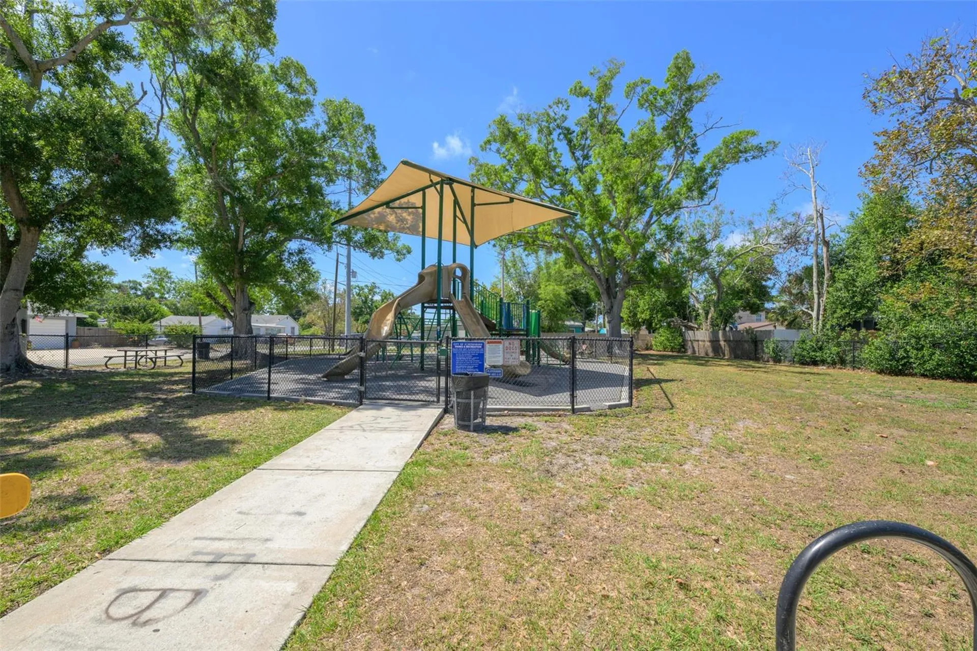 5211 4th Avenue S St Petersburg FL 33707