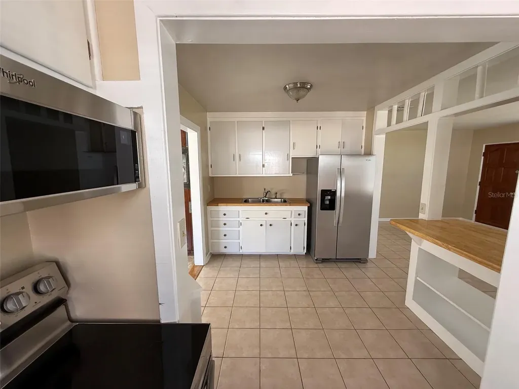 4526 3rd Avenue N St Petersburg FL 33713