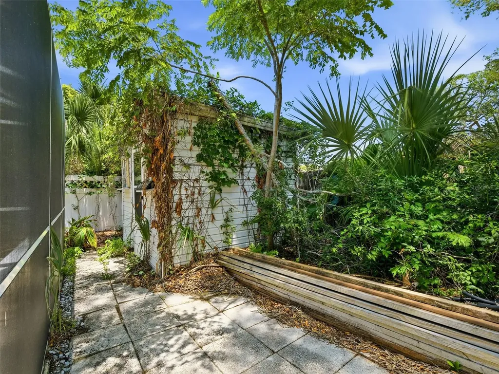 3 Larisa Terrace Ormond Beach FL 32174