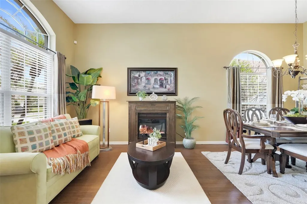 2733 Runyon Circle Orlando FL 32837