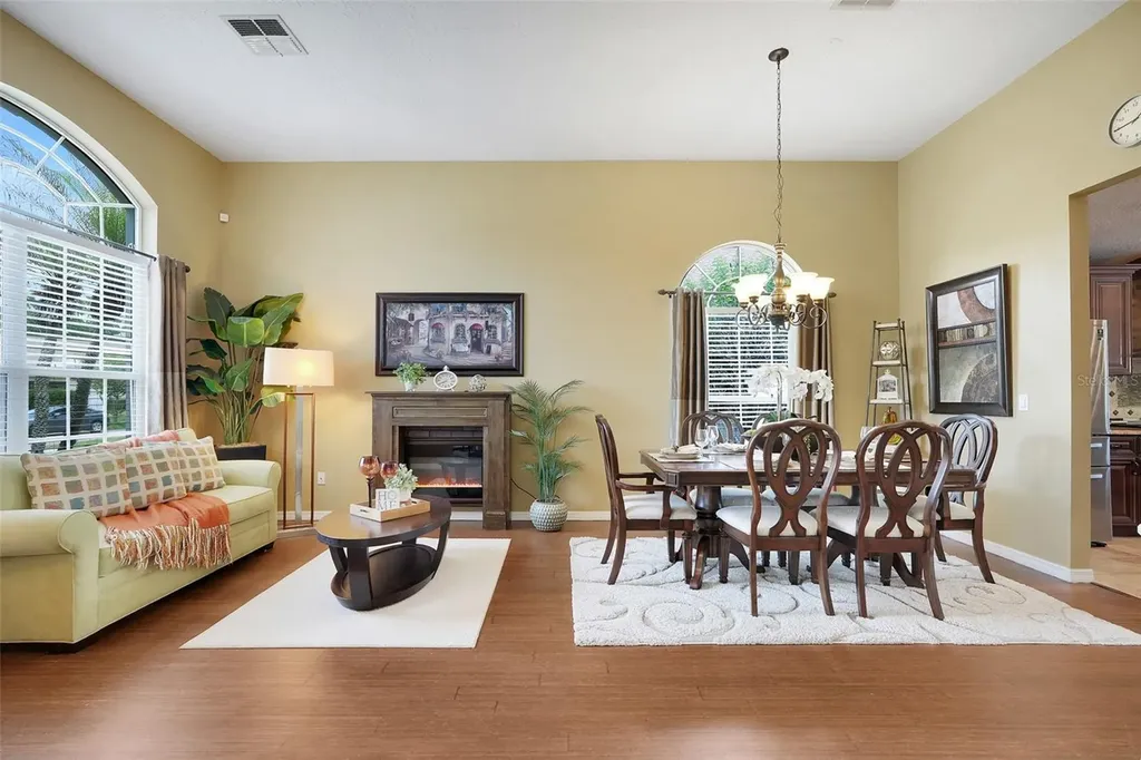 2733 Runyon Circle Orlando FL 32837