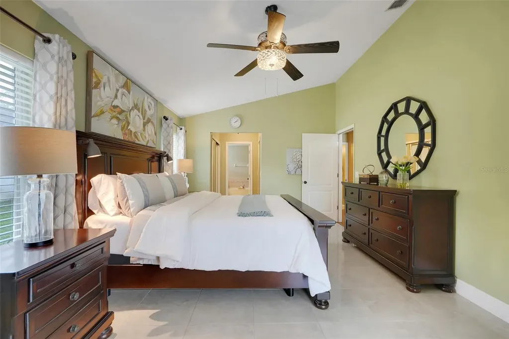 2733 Runyon Circle Orlando FL 32837