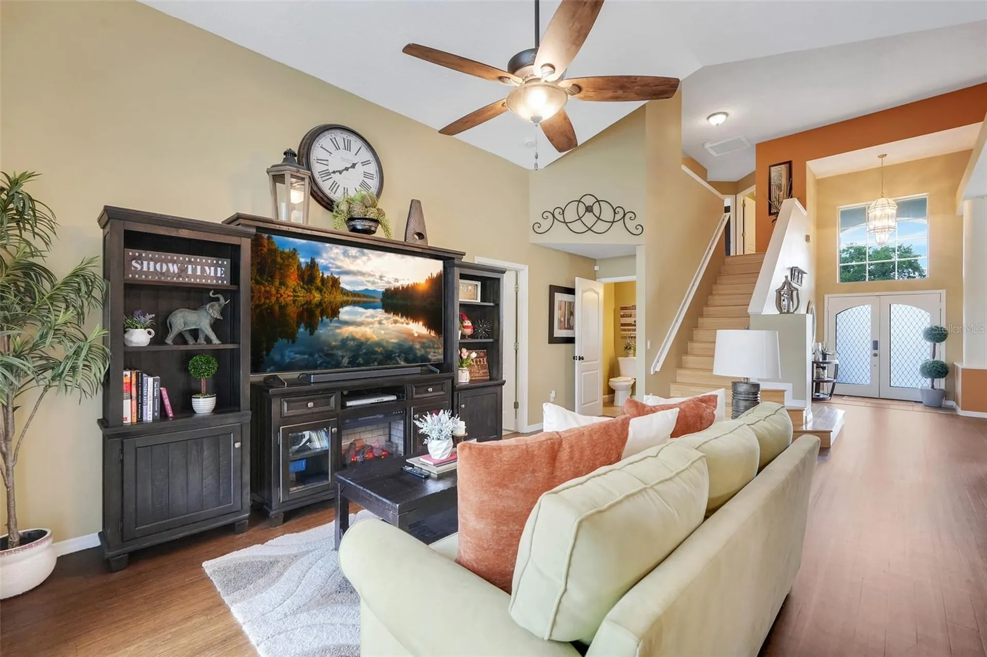 2733 Runyon Circle Orlando FL 32837