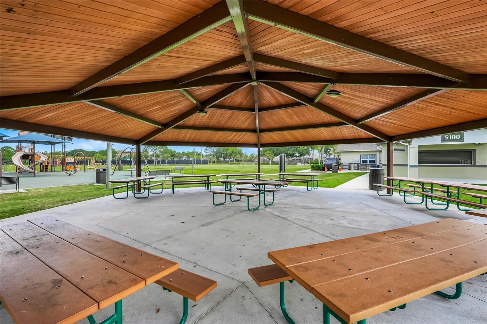 2733 Runyon Circle Orlando FL 32837