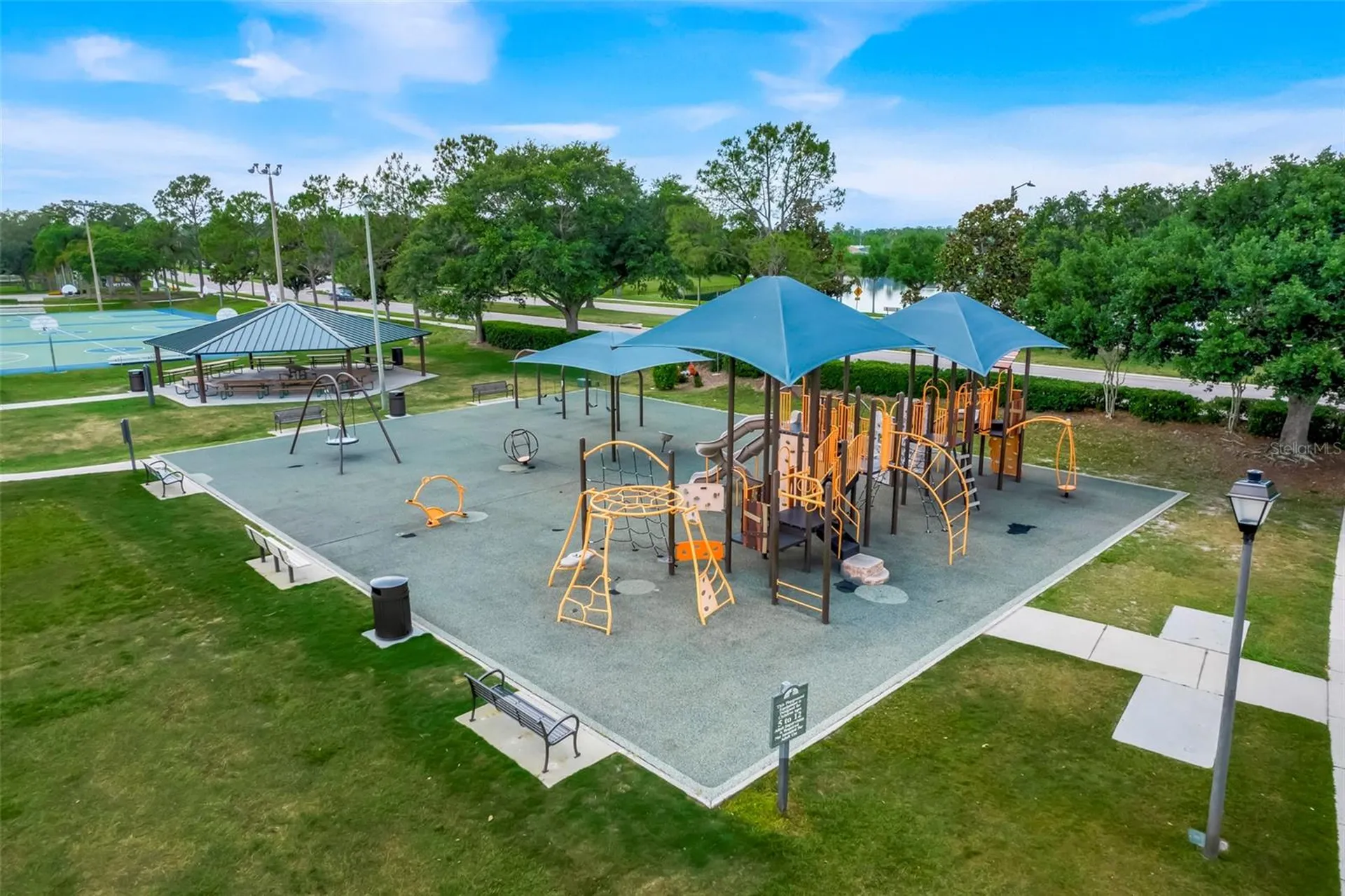 2733 Runyon Circle Orlando FL 32837
