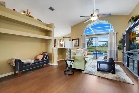 2733 Runyon Circle Orlando FL 32837