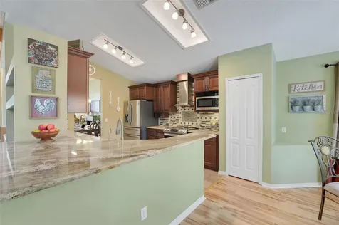 2733 Runyon Circle Orlando FL 32837