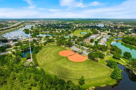 2733 Runyon Circle Orlando FL 32837