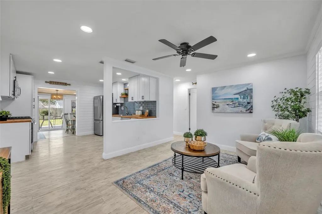 702 Eleanore Avenue New Smyrna Beach FL 32168