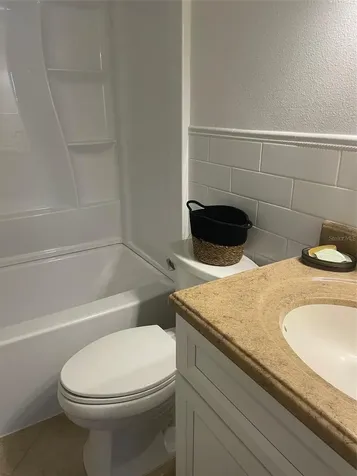 706 115th St Petersburg FL 33716