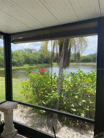 706 115th St Petersburg FL 33716