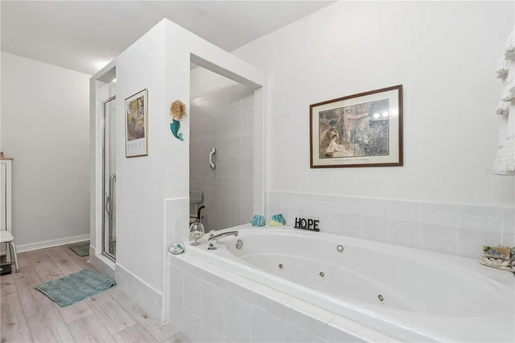 545 Pinellas Bayway S St Petersburg FL 33715