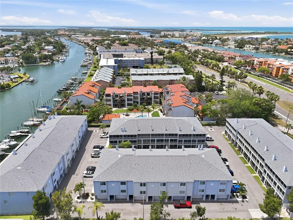 545 Pinellas Bayway S St Petersburg FL 33715