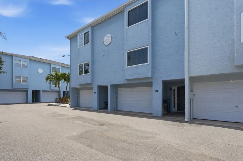 545 Pinellas Bayway S St Petersburg FL 33715