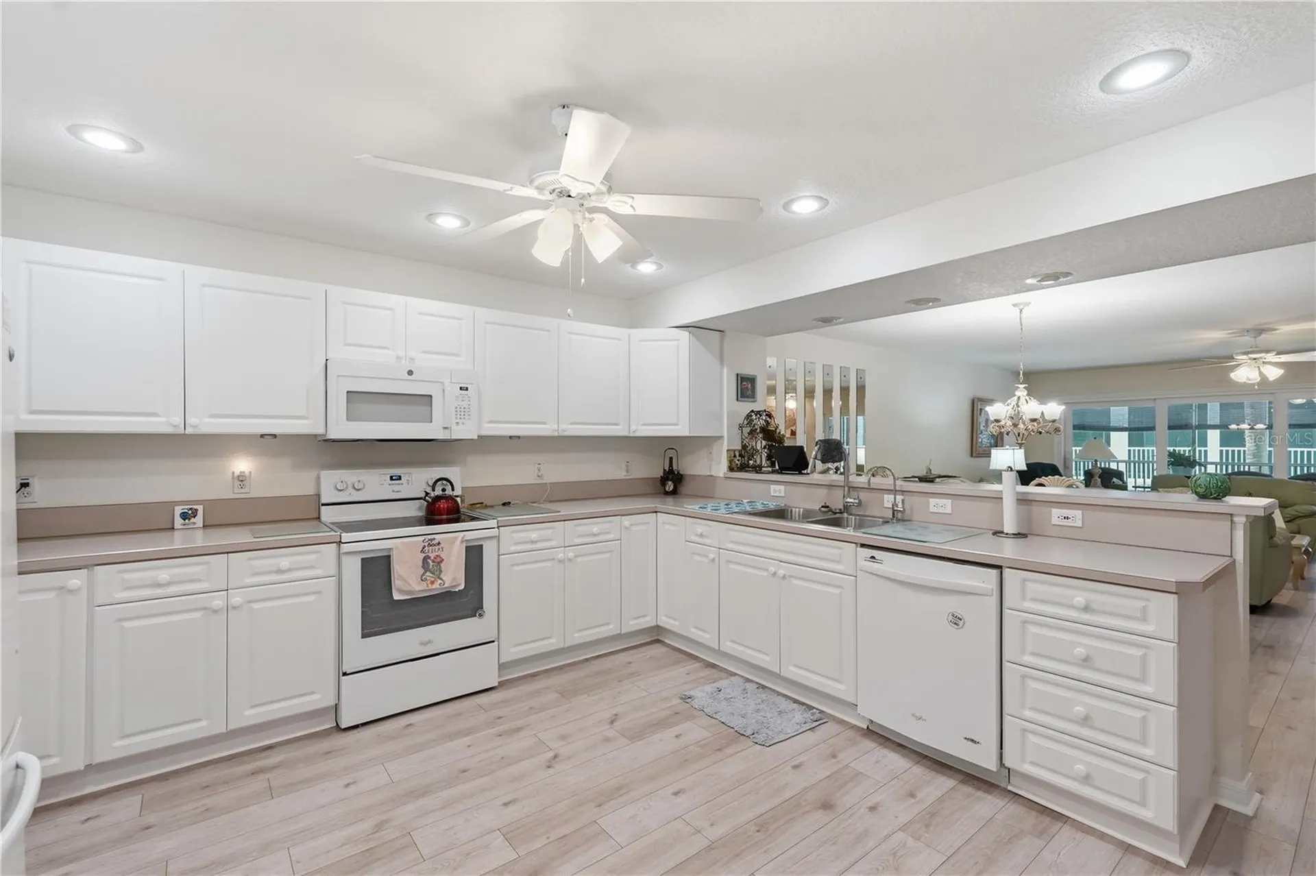 545 Pinellas Bayway S St Petersburg FL 33715