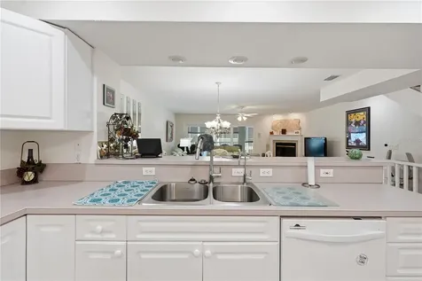 545 Pinellas Bayway S St Petersburg FL 33715