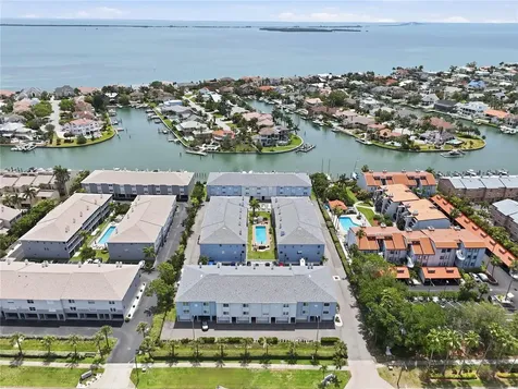 545 Pinellas Bayway S St Petersburg FL 33715