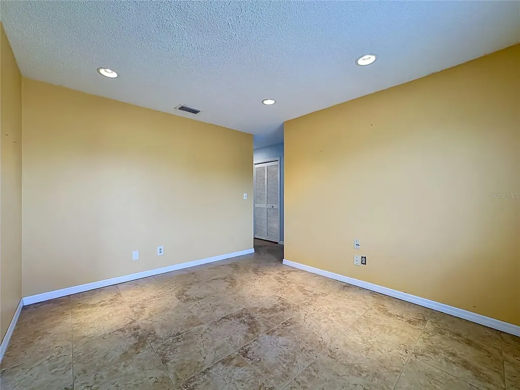 2007 Wedge Court Sun City Center FL 33573