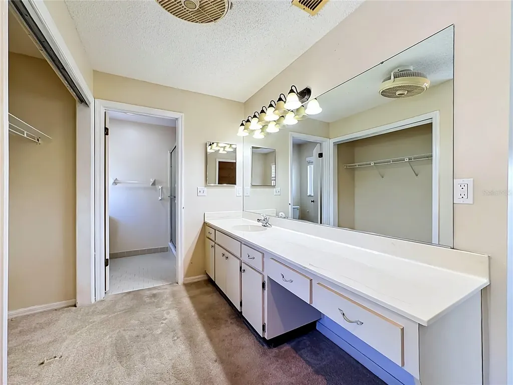 2007 Wedge Court Sun City Center FL 33573
