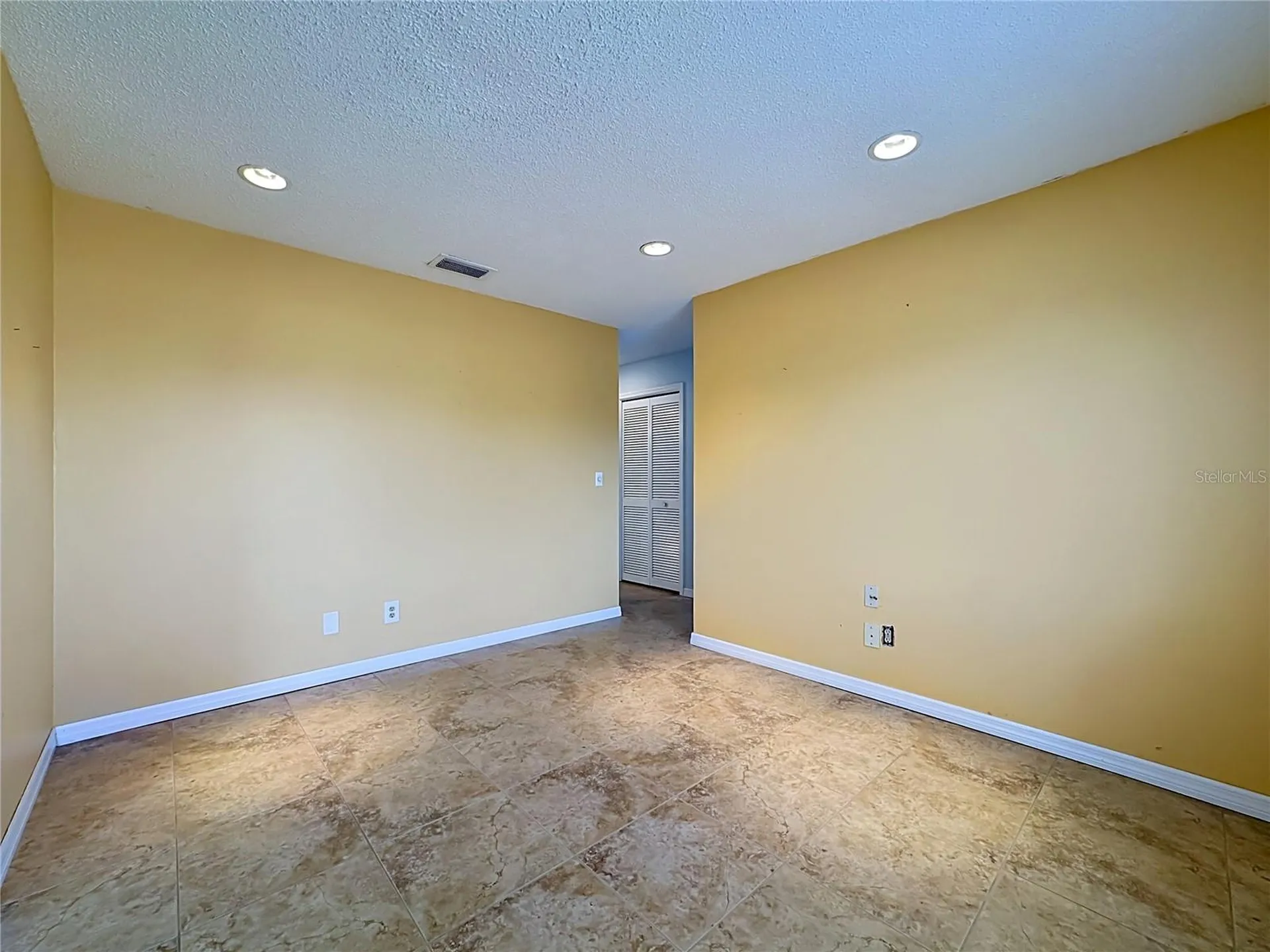 2007 Wedge Court Sun City Center FL 33573