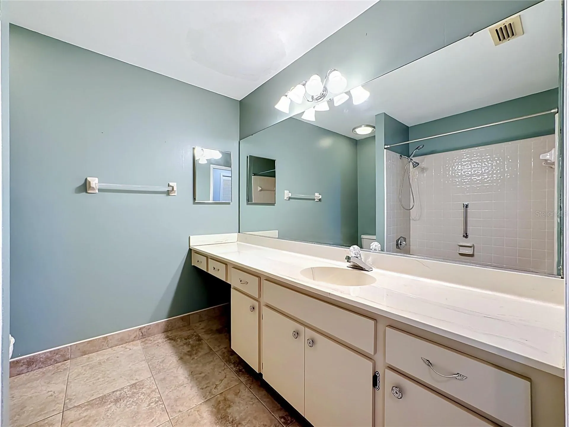 2007 Wedge Court Sun City Center FL 33573