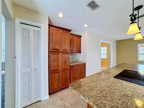 2007 Wedge Court Sun City Center FL 33573